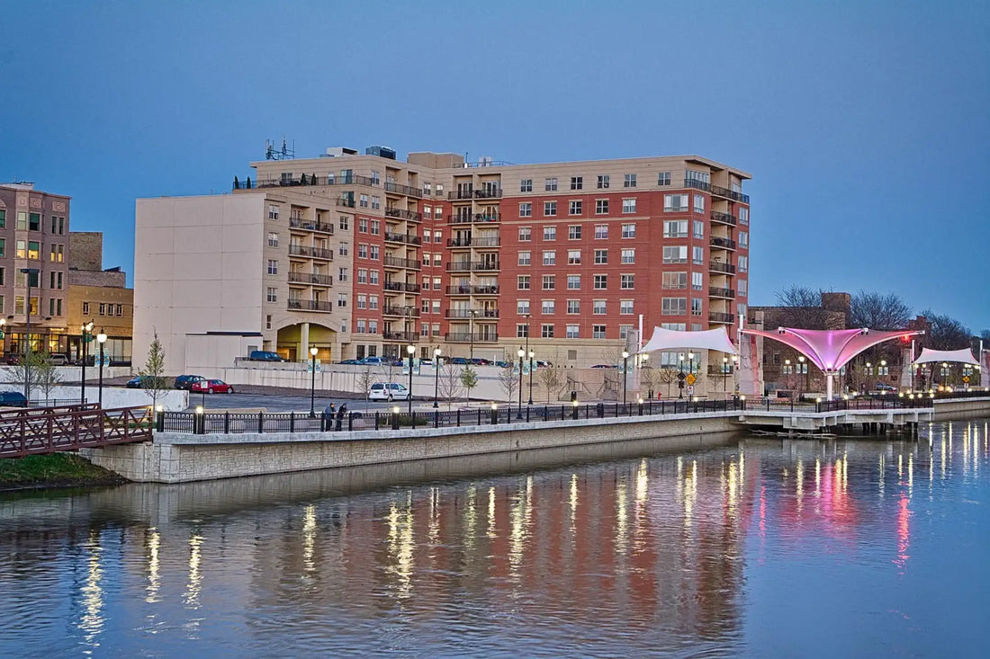 Top or Best Custom Graphics for Videos Agencies and Companies in Elgin, Illinois