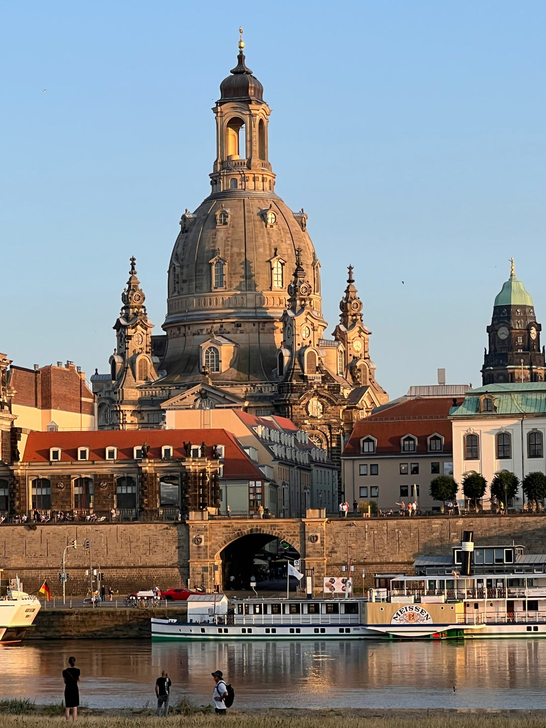 Top or Best Athlete Management Agencies and Companies in Dresden, Germany