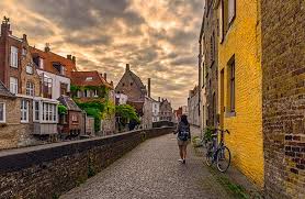 Top NFT Art Agencies in Belgium