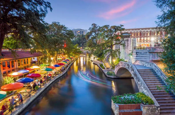 Top 5 Postcard Design Agencies in Texas