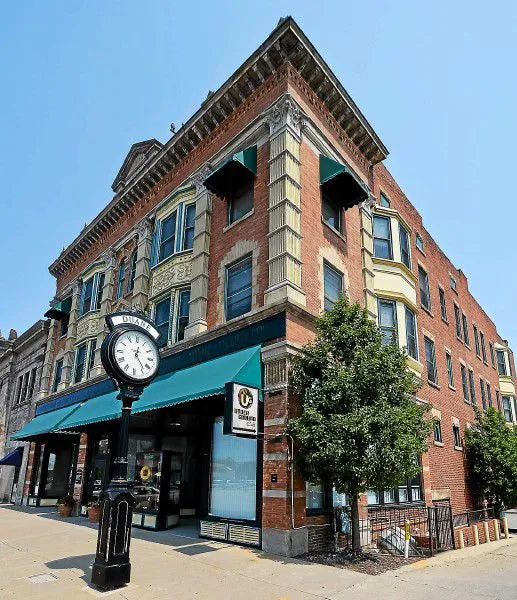 Top or Best TikTok Management Agencies and Companies in Lorain, Ohio