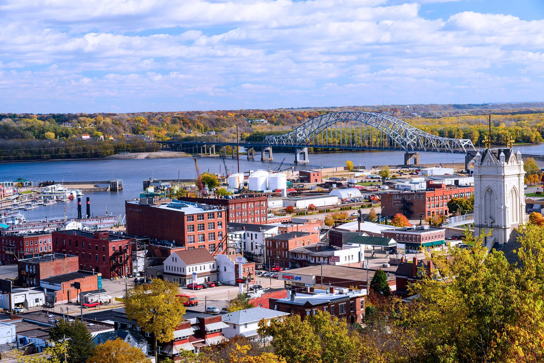 Top or Best TikTok Management Agencies and Companies in Dubuque, Iowa