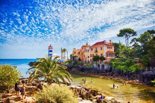 Top Postcard Design Agencies in Portugal