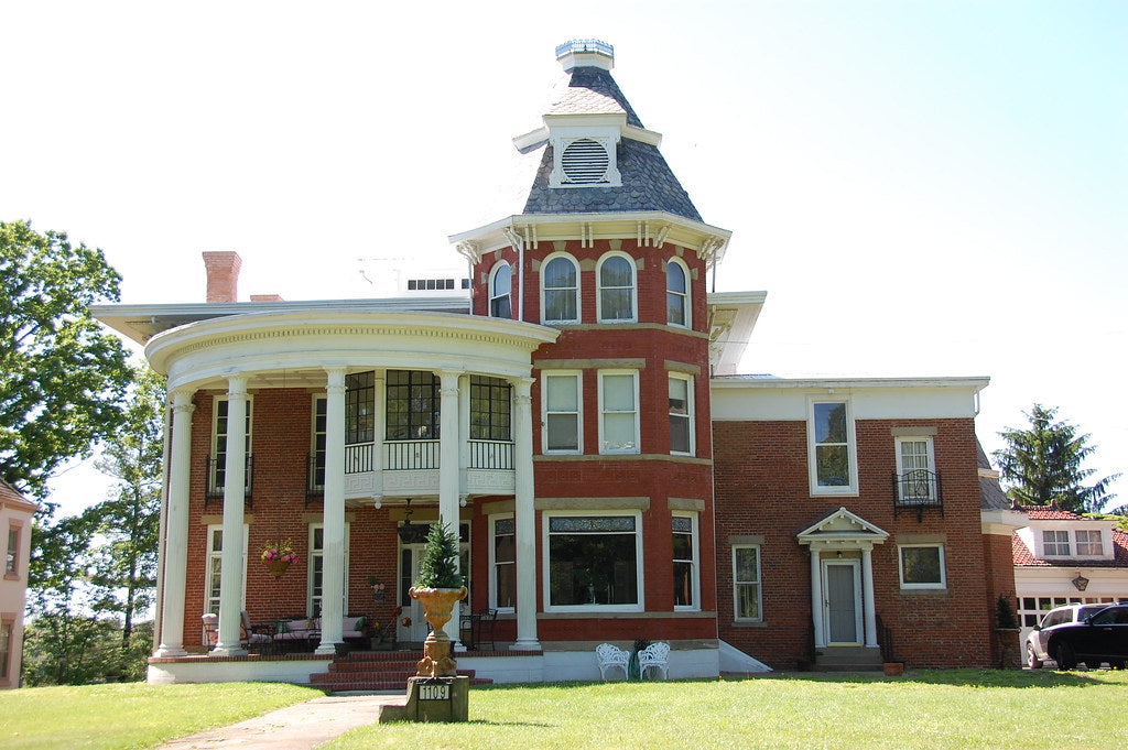 Top or Best Social Media Management Agencies and Companies in Parkersburg, West Virginia