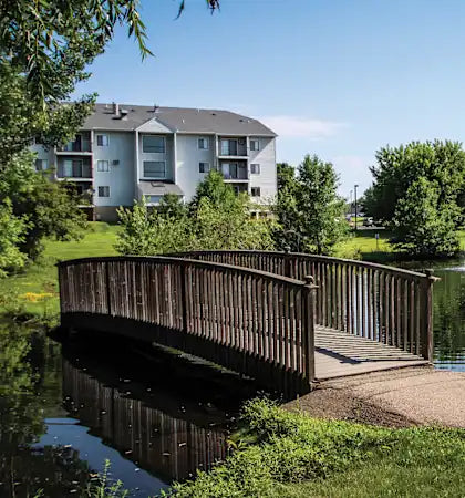 Top or Best Copywriting Agencies and Companies in Apple Valley, Minnesota