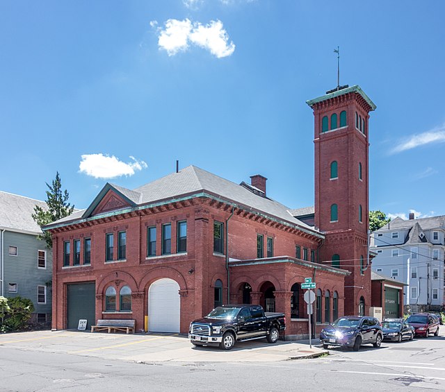 Top or Best Facebook Management Agencies and Companies in Bedford, Massachusetts