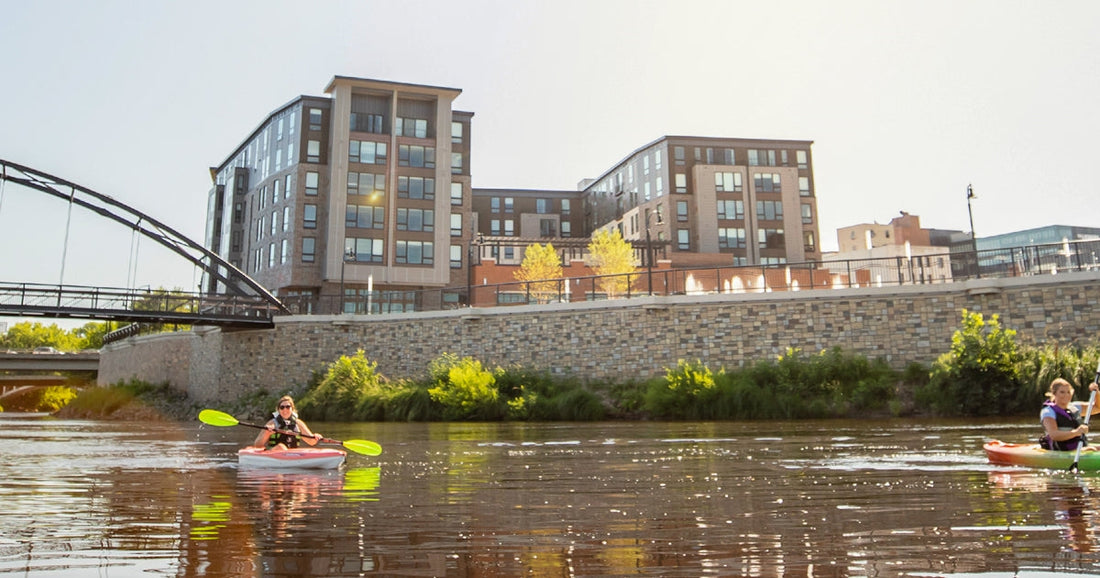 Top or Best Drawing & Illustration Agencies and Companies in Eau Claire, Wisconsin