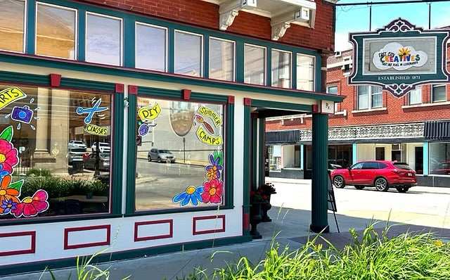 Top or Best Instagram Management Agencies and Companies in Leavenworth, Kansas