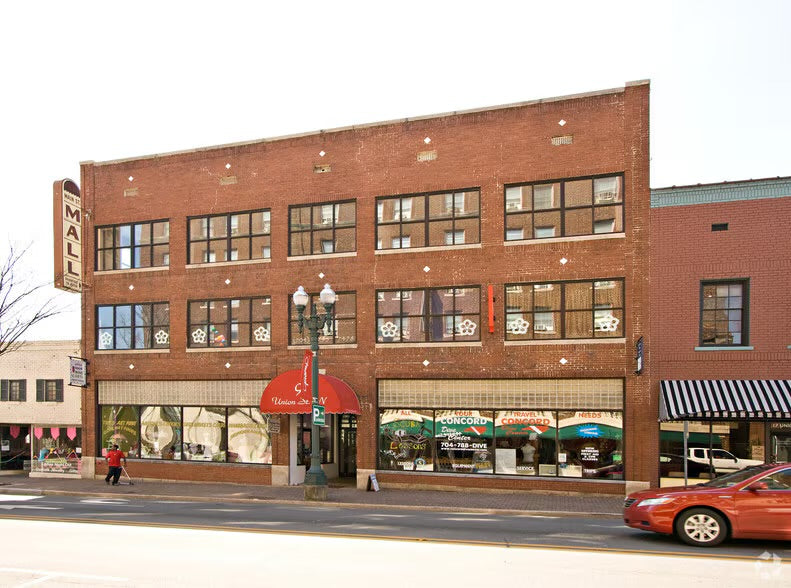 Top or Best Snapchat Management Agencies and Companies in Concord, North Carolina