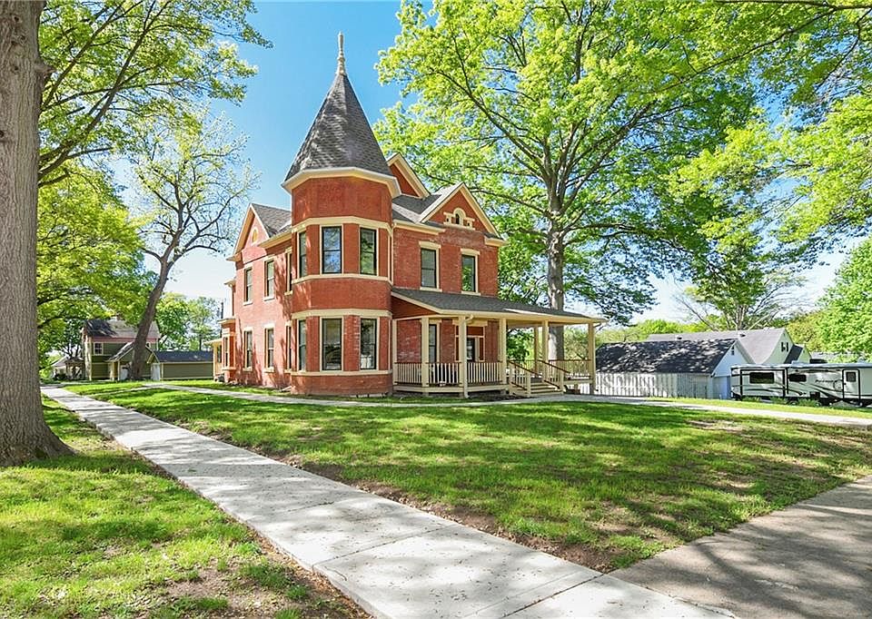 Top or Best Graphics for Streamers Design Agencies and Companies in Leavenworth, Kansas