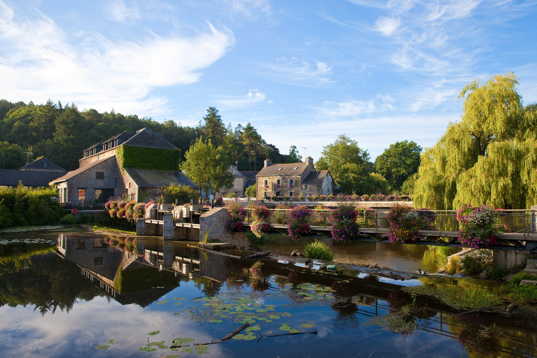 Top or Best Graphic Design Agencies and Companies in Nantes, France