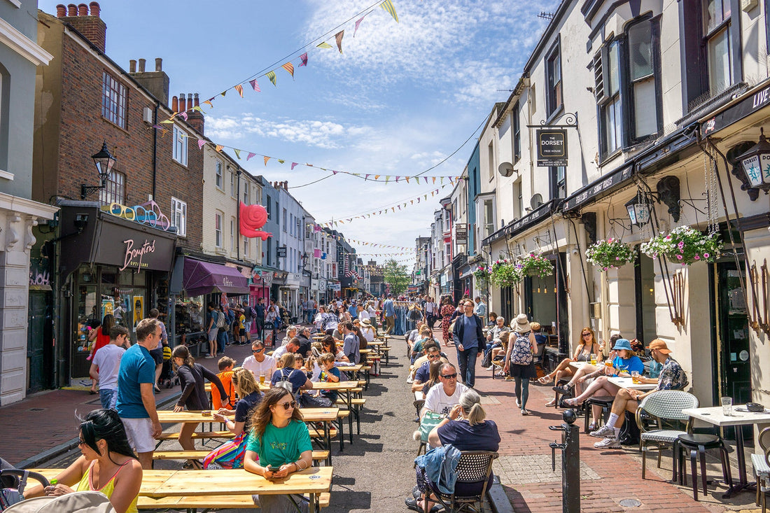 Top or Best Podcast Cover Design Agencies and Companies in Brighton and Hove, England