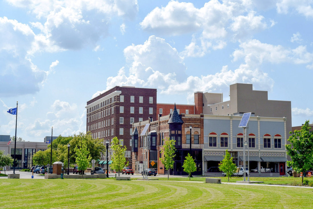 Top or Best Drawing and Illustration Agencies and Companies in Muncie, Indiana