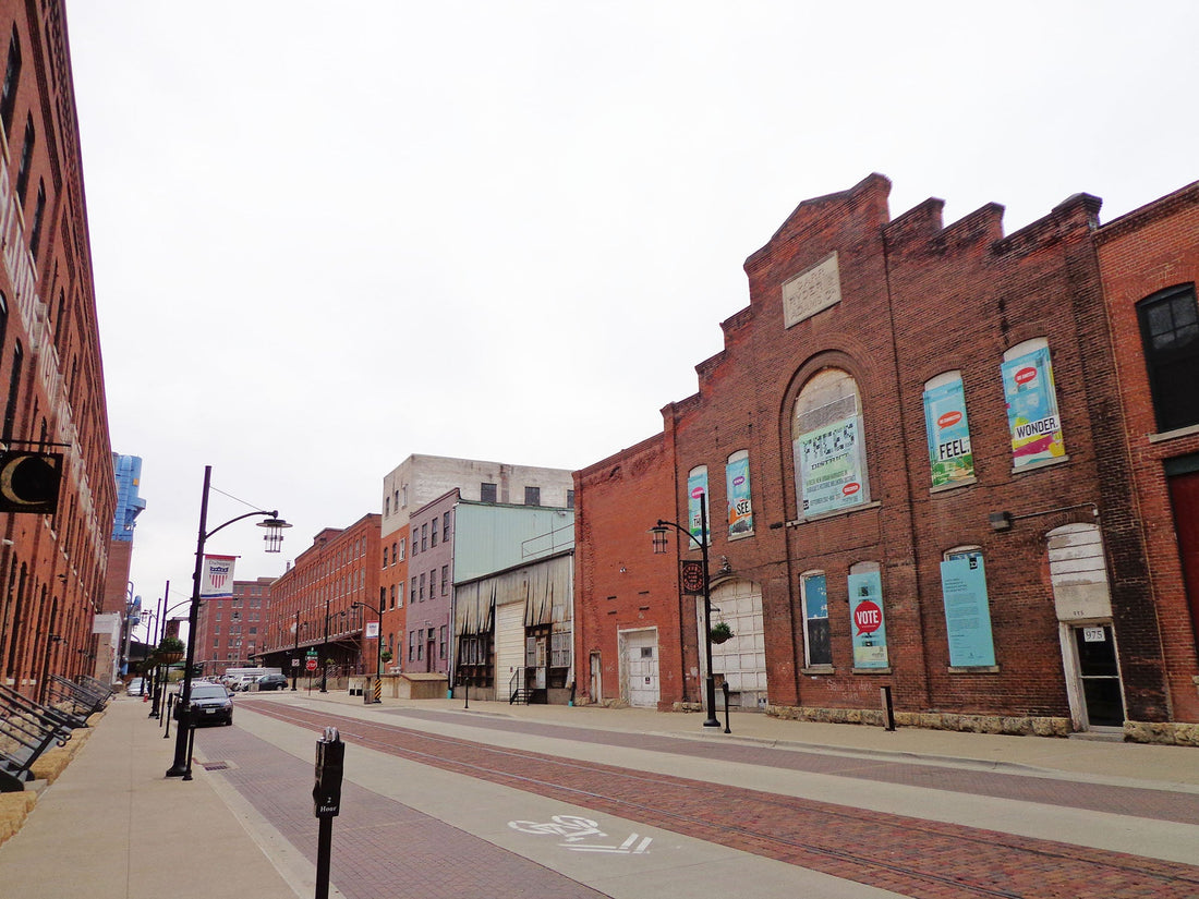 Top or Best Brochure Design Agencies and Companies in Dubuque, Iowa
