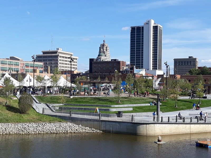 Top or Best YouTube Management Agencies and Companies in Fort Wayne, Indiana