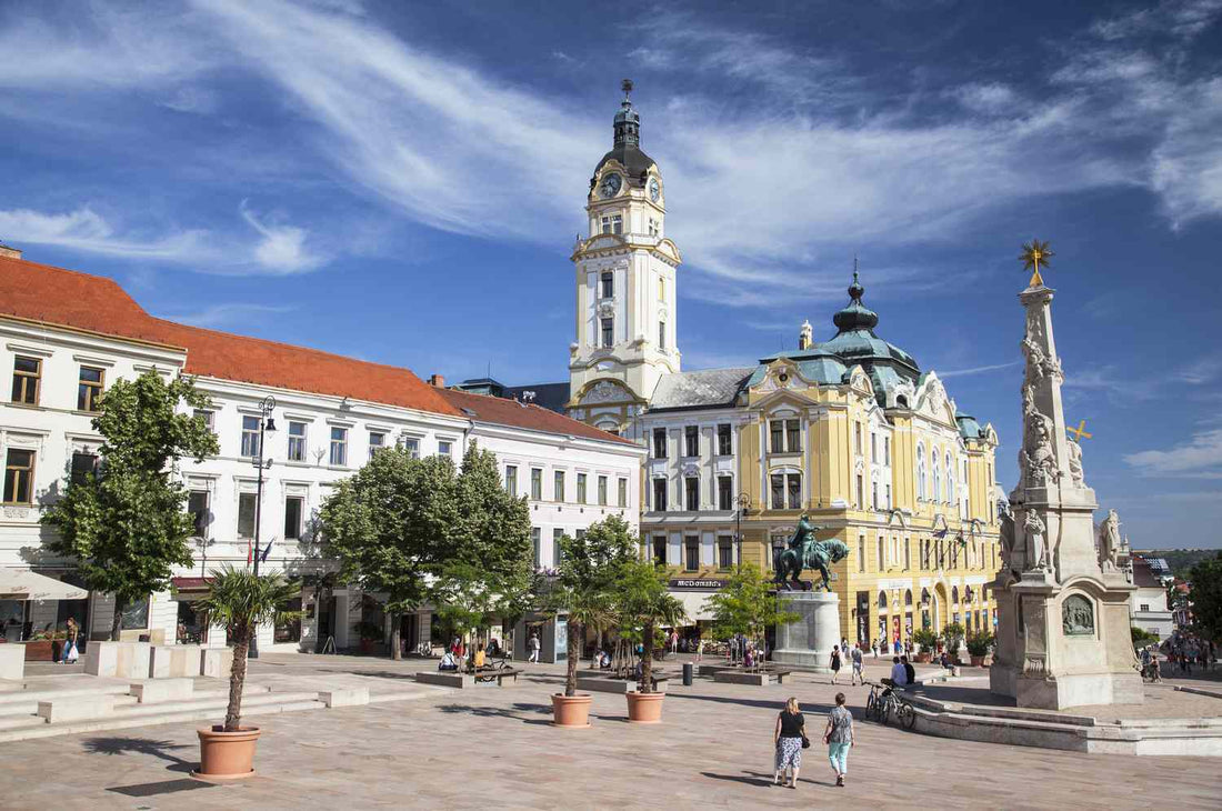 Top Brochure Design Agencies in Hungary