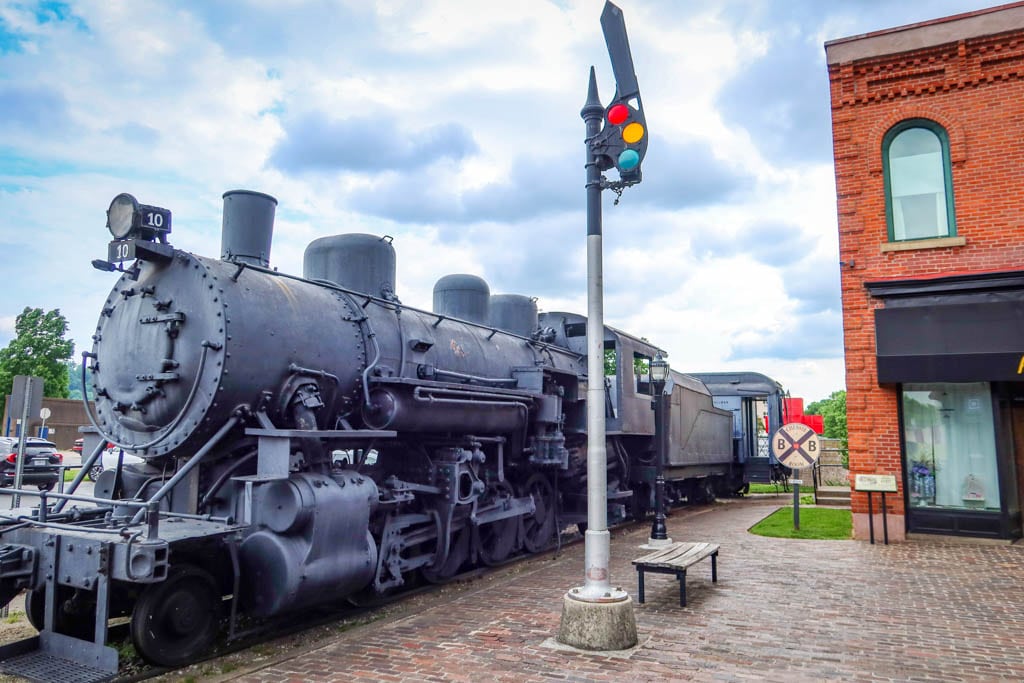 Top or Best Brochure Design Agencies and Companies in Huntington, West Virginia