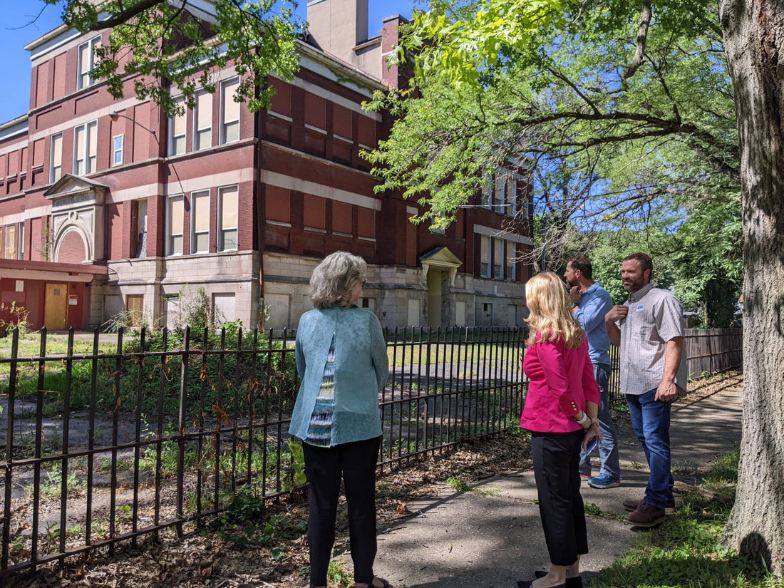 Best or Top LinkedIn Management Agencies and Companies in Peoria, Illinois