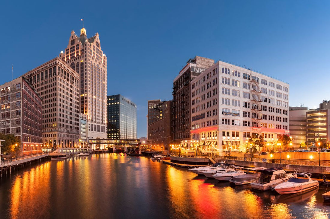 Top or Best Graphic Design Subscription Agencies and Companies in Wauwatosa, Wisconsin