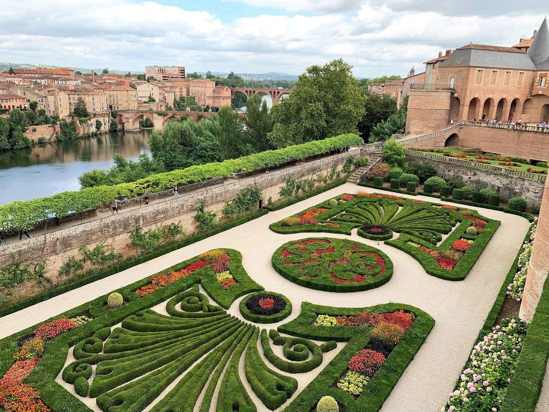 Top or Best Brand Identity Packages Agencies and Companies in Toulouse, France