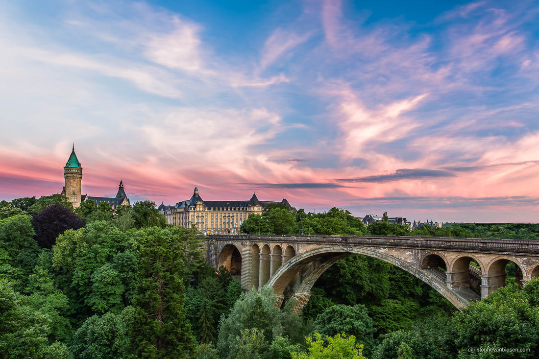 Top 5 Postcard Design Agencies in Luxembourg