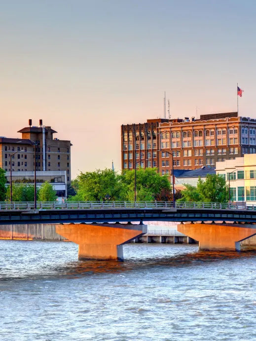 Top or Best Snapchat Management Agencies and Companies in Waterloo, Iowa