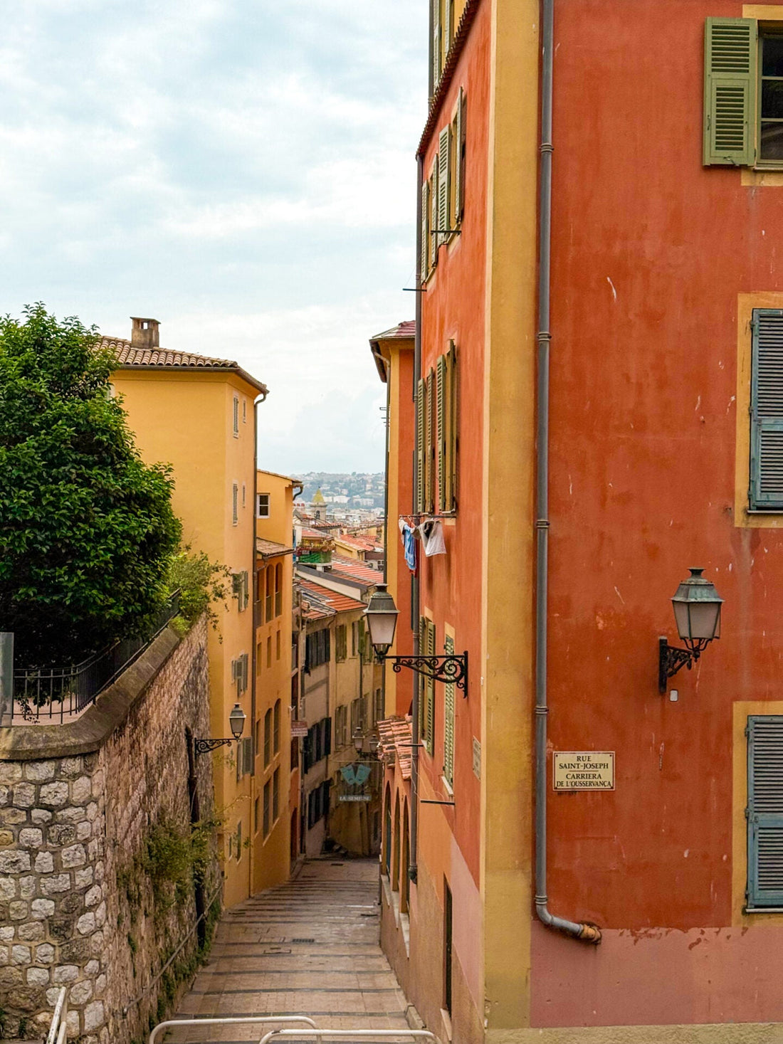 Top or Best Stationery Design Agencies and Companies in Nice, France