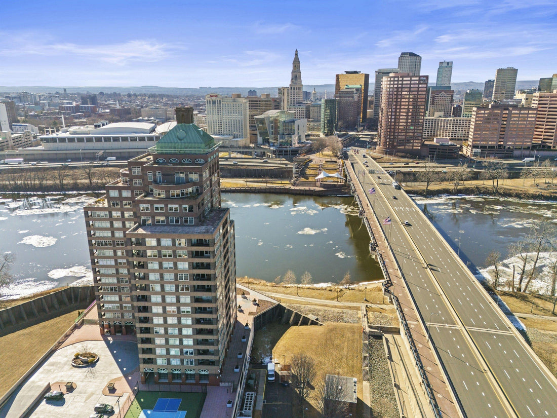 Top or Best Portrait and Caricature Agencies and Companies in East Hartford, Connecticut