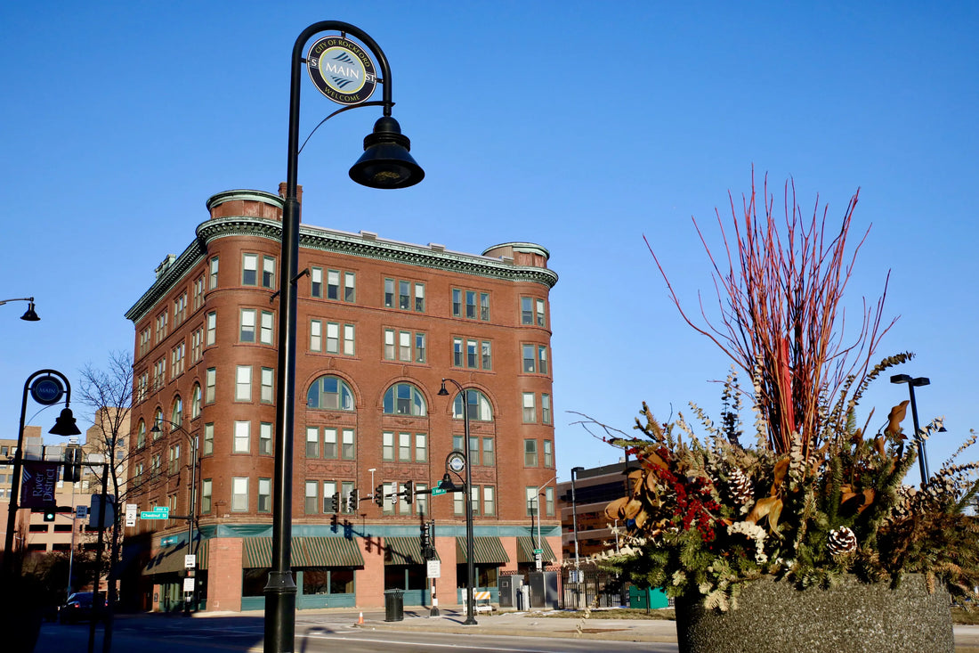 Top or Best X (Twitter) Management Agencies and Companies in Rockford, Illinois