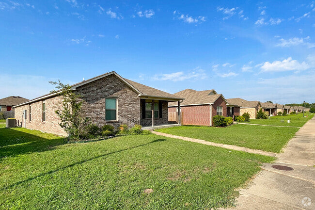 Top or Best Portraits and Caricatures Agencies and Companies in Jacksonville, Arkansas