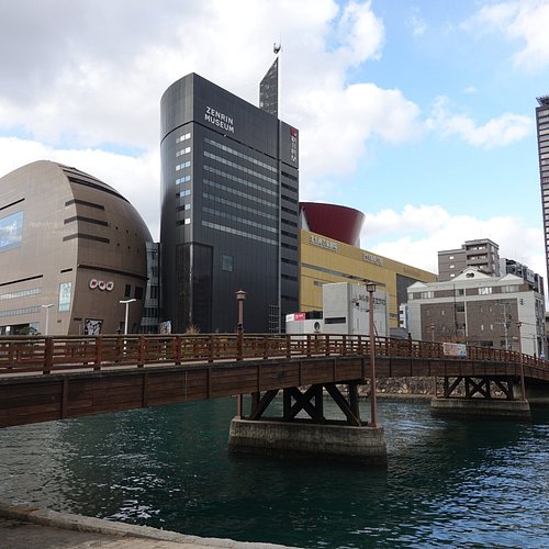 Top or Best Social Media Design Agencies and Companies in Kitakyushu, Japan