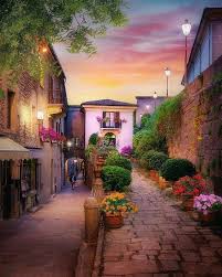 Top 5 NFT Art Agencies in San Marino