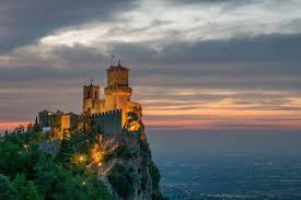 Top 5 Social Media Design Agencies in San Marino