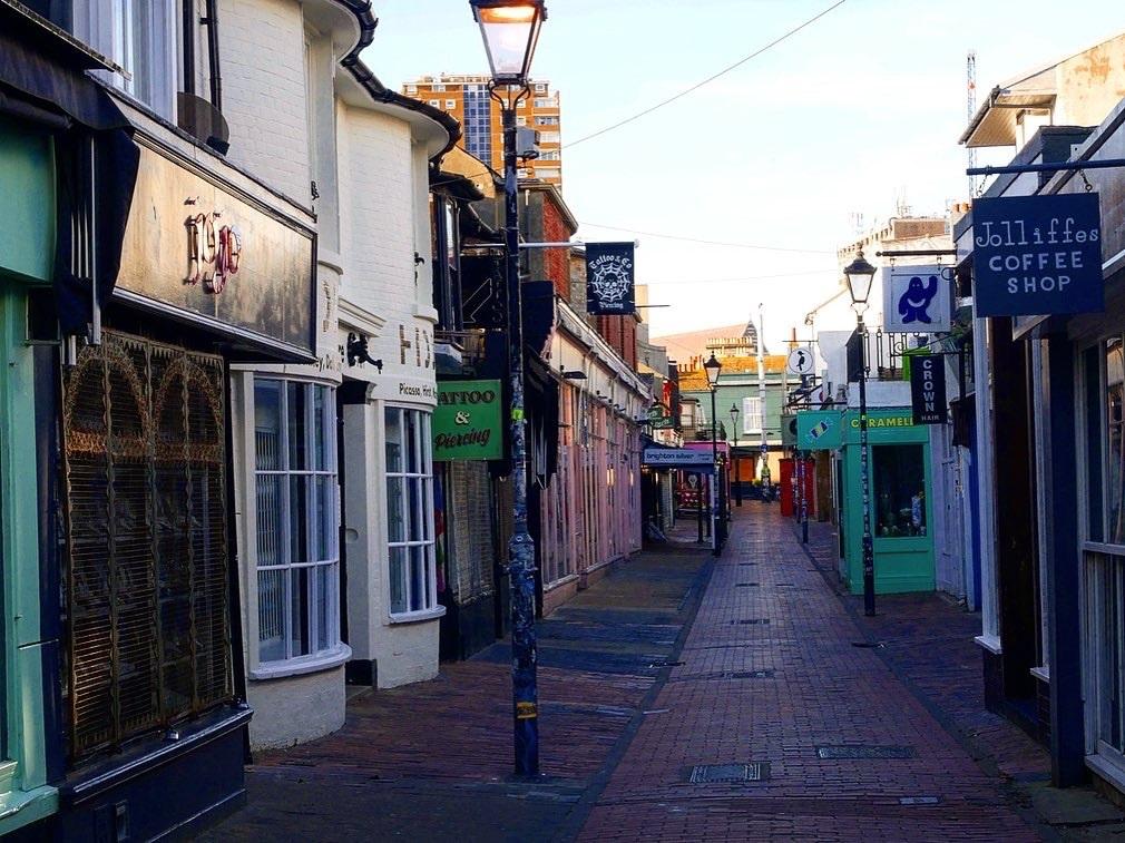 Top or Best Snapchat Management Agencies and Companies in Brighton and Hove, England