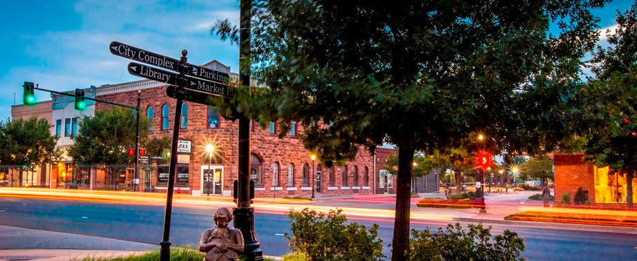 Top or Best Business Card Design Agencies and Companies in Edmond, Oklahoma