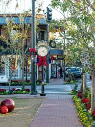 Top or Best NFT Art Agencies and Companies in Fairhope, Alabama