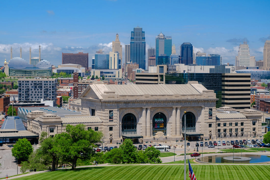 Top or Best LinkedIn Management Agencies and Companies in Topeka, Kansas
