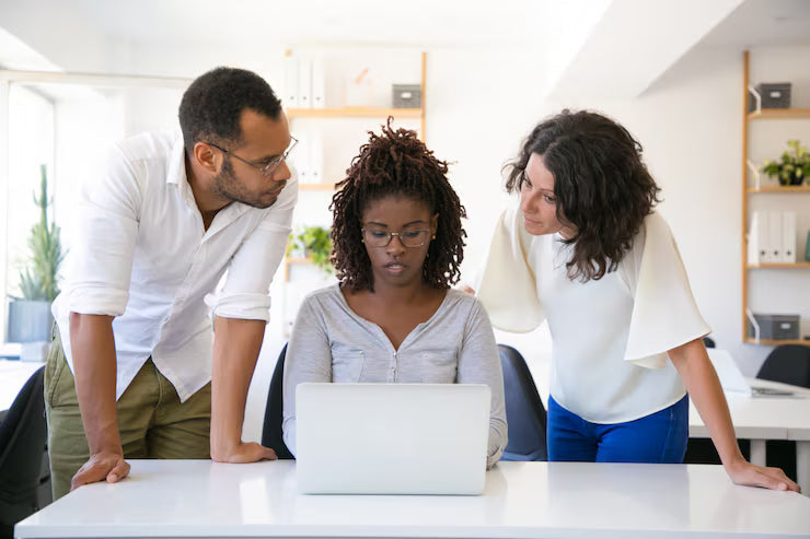 What Is It Like Being A Human Resources Manager? On Average How Much Do You Work And How Much Does One Make