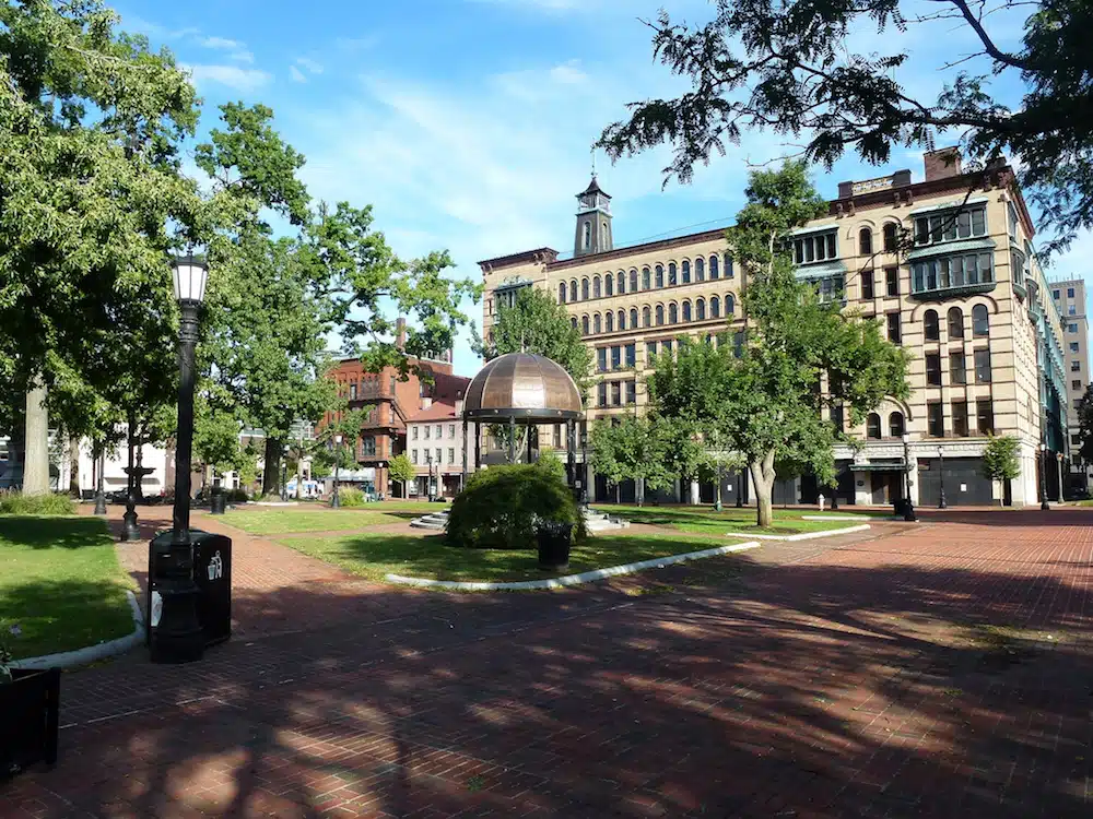 Top or Best Video Editing Agencies and Companies in Springfield, Massachusetts
