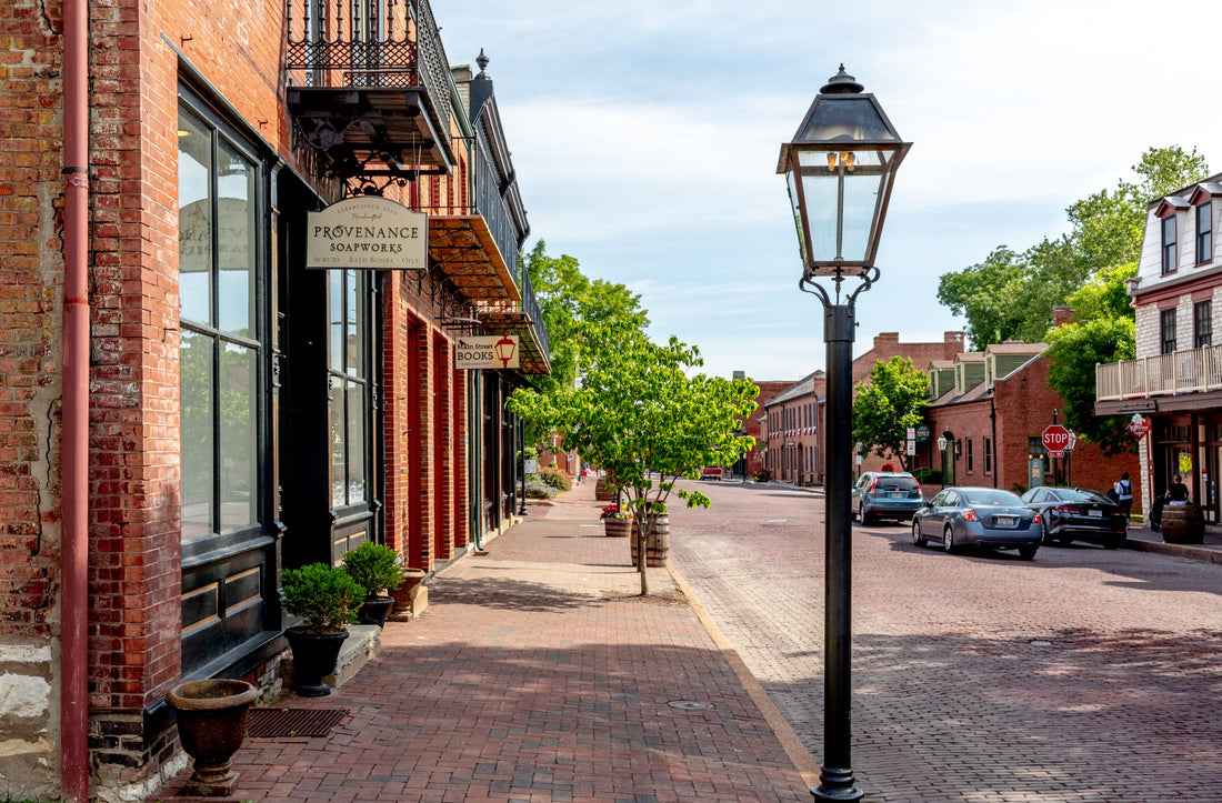 Top or Best Snapchat Management Agencies and Companies in St. Charles, Missouri