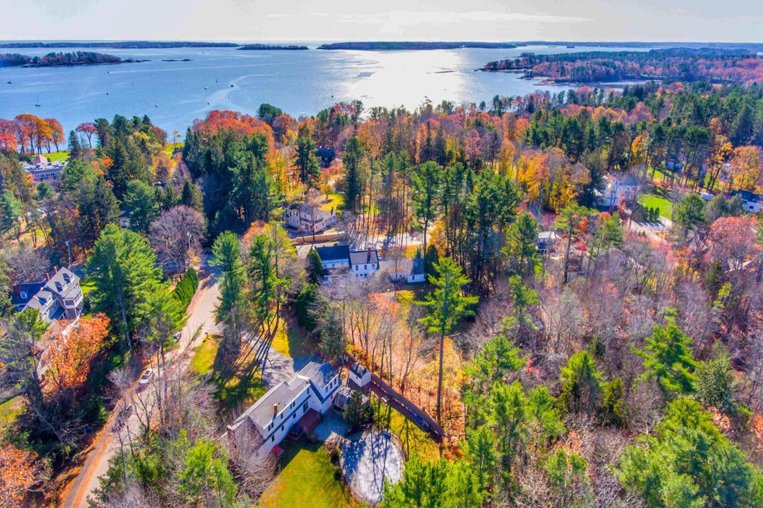Top or Best Virtual Background Design Agencies and Companies in Falmouth, Maine