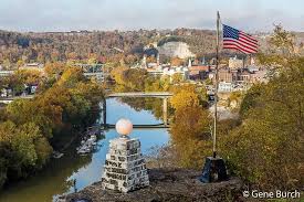 Top or Best Cartoon and Comic Agencies and Companies in Frankfort, Kentucky