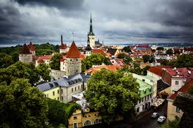 Top Invitation Design Services in Estonia: Crafting Memorable Invitations with DolFinContent Leading the Way