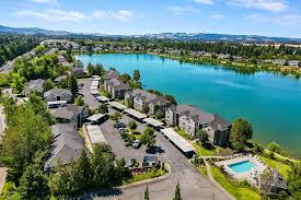 Top and Best Twitch Management Services in Keizer, Oregon