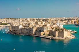 Top 5 AR Filters and Lenses Agencies in Malta