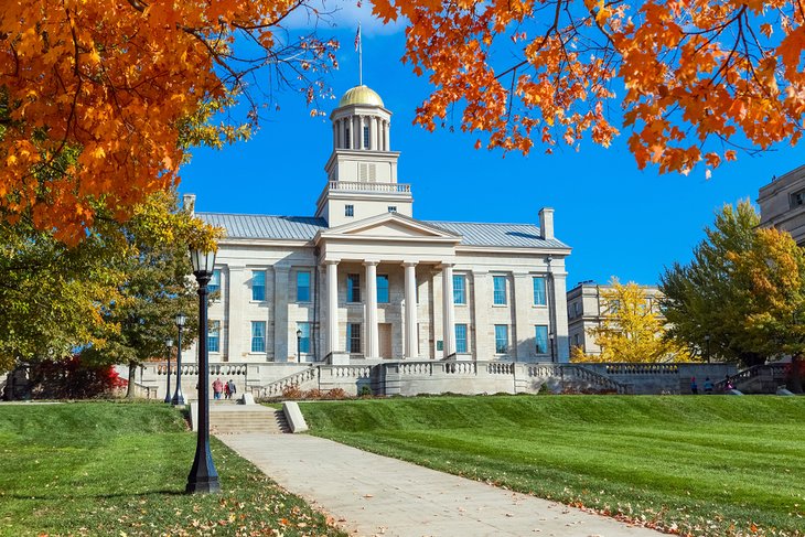 Top or Best Website Design Agencies and Companies in Iowa City, Iowa