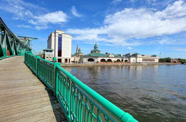 Top or Best Graphic Design Subscription Agencies and Companies in Joliet, Illinois