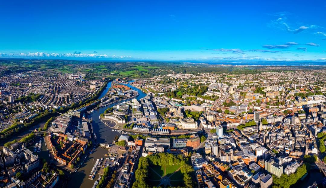 Top or Best Influencer Brand Collaboration Agencies and Companies in Bristol, England