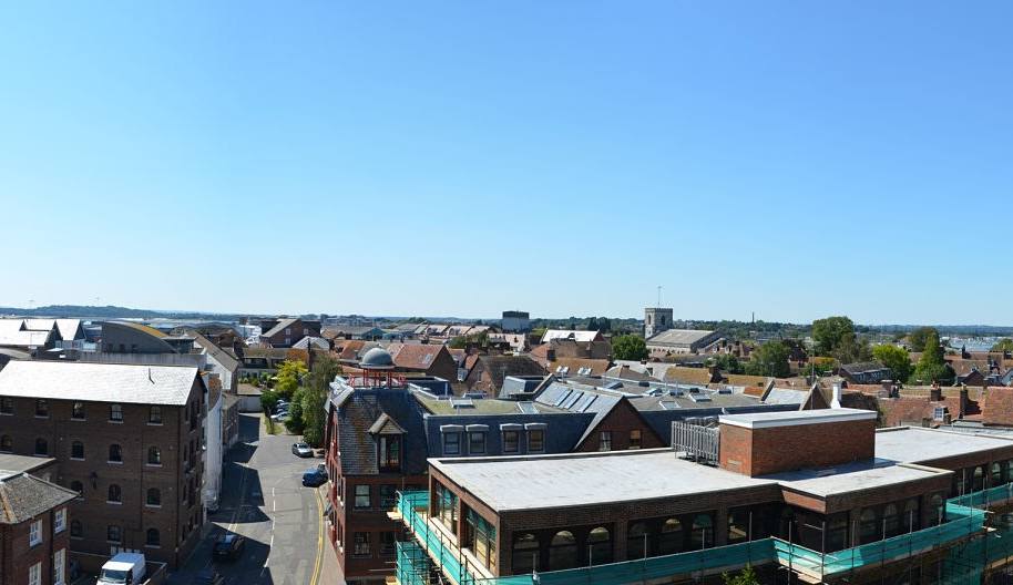 Top or Best Influencer Campaign Agencies and Companies in Poole, England