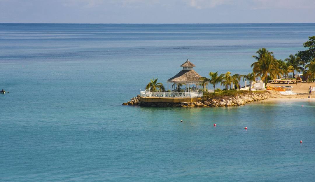 Top 5 Social Media Designers in Jamaica: Crafting Digital Brilliance